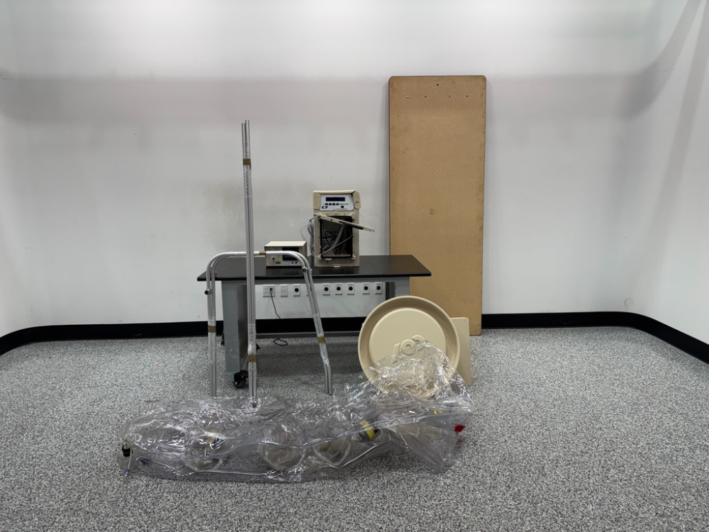 Image of Anaerobic Chamber Airlock and Anaerobic Gas Infuser